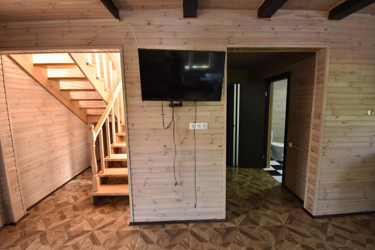 Коттедж Злата Svitjaz Exteriör bild