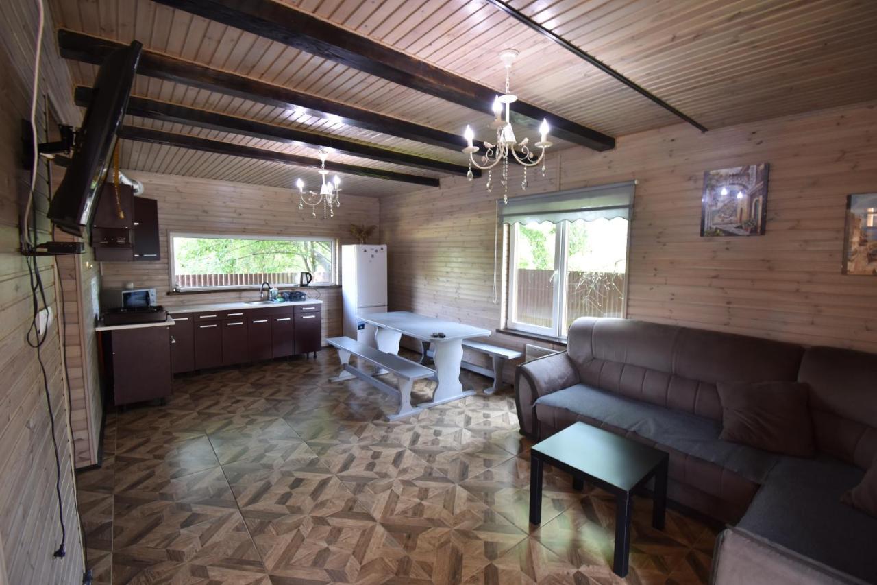 Коттедж Злата Svitjaz Exteriör bild
